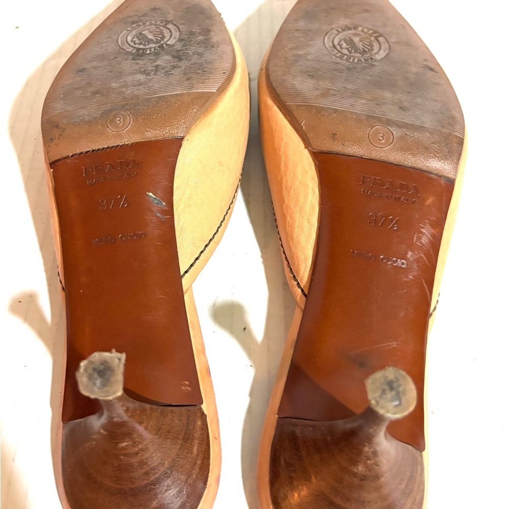 Prada vintage Beige Leather Mules with Bow Accent - Picture 8 of 8